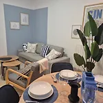 Apartment 1a140 En El Centro De By R2r Consulting Gijon