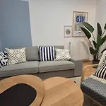 Apartment 1a140 En El Centro De By R2r Consulting *