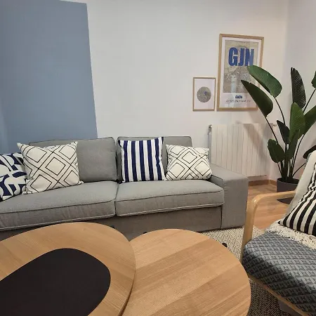 Apartment R2R - Apartamento En El Centro De Gijon - 1A140 *