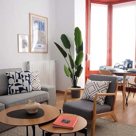 R2R - Apartamento En El Centro De Gijon - 1A140 * Gijon