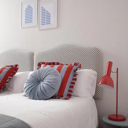 Apartment R2R - Apartamento En El Centro De Gijon - 1A140
