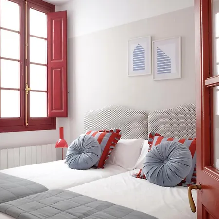 R2R - Apartamento En El Centro De Gijon - 1A140 * Gijon