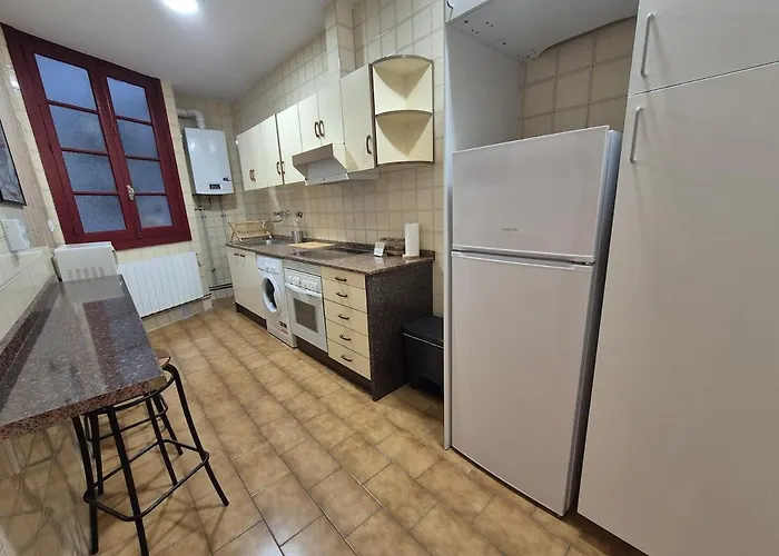 1a140 En El Centro De By R2r Consulting *